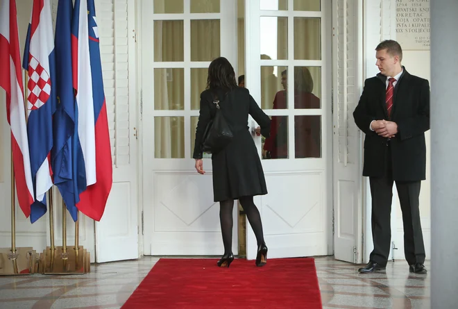 Hrvaški vladi ni verjeti in napaka je bila, ker so Hrvaško še pred končano arbitražo spustili v EU, je včeraj ocenil Matej Tonin, predsednik Knovsa. FOTO: Jure Eržen/Delo
