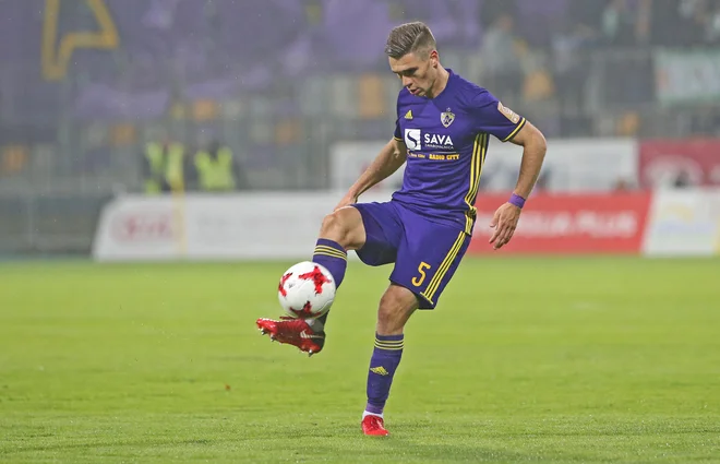 Blaž Vrhovec je rešil Maribor še večjih muk v Krškem. FOTO: Tadej Regent/Delo