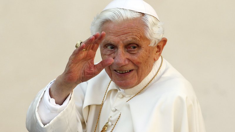 Fotografija: Nekdanji papež je namignil tudi na povezavo med pedofilijo in istospolno usmerjenostjo. FOTO: Reuters