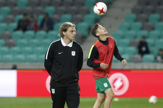 Safet Hadžić je Olimpijo v tej sezoni enkrat že vrnil v zmagovite tirnice. Foto Leon Vidic/Delo