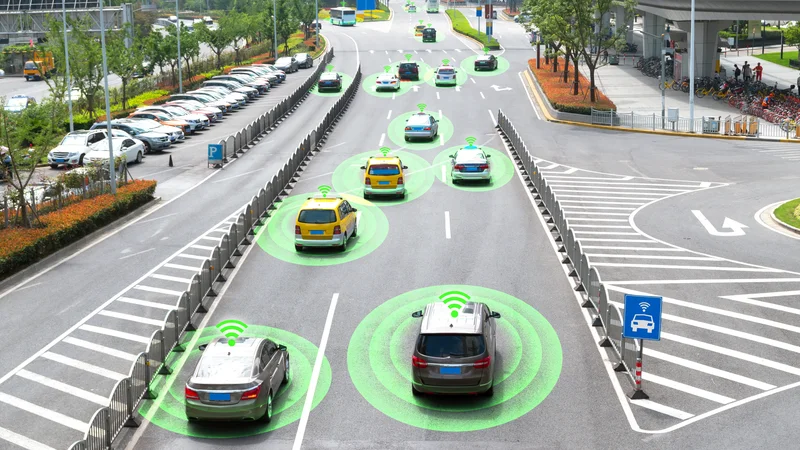 Fotografija: V Sloveniji se bodo lahko testirala avtonomna vozila tako imenovane tretje in četrte stopnje. FOTO: Shutterstock