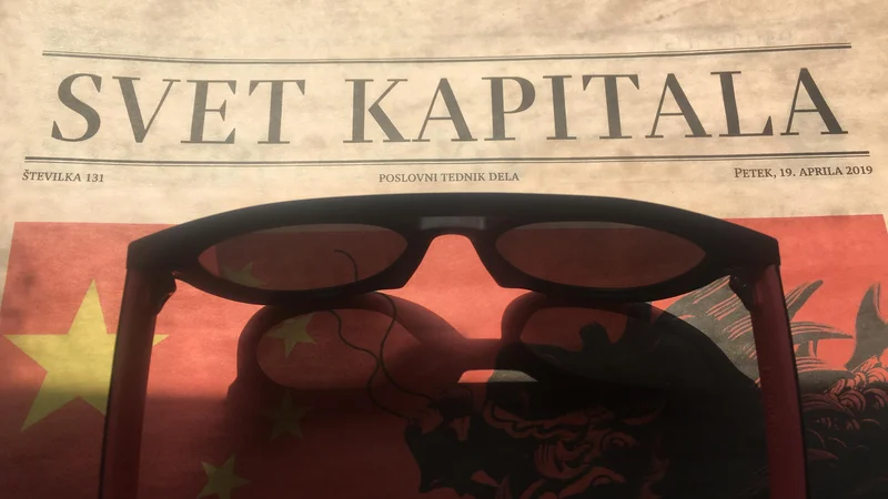 Fotografija: V zobeh kitajskega zmaja Foto: A. S. H.