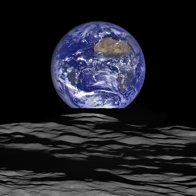 Orbiter, ki kroži okoli Lune ima prav posebno perspektivo. FOTO: Nasa