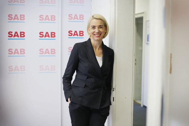Angelika Mlinar, nosilka liste SAB na evropskih volitvah. FOTO: Leon Vidic/Delo