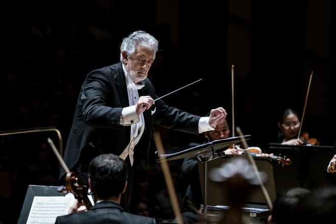 Sloviti tenorist Plácido Domingo bo tokrat prvič v Sloveniji v vlogi dirigenta. FOTO: promocijsko gradivo Festivala Ljubljana
