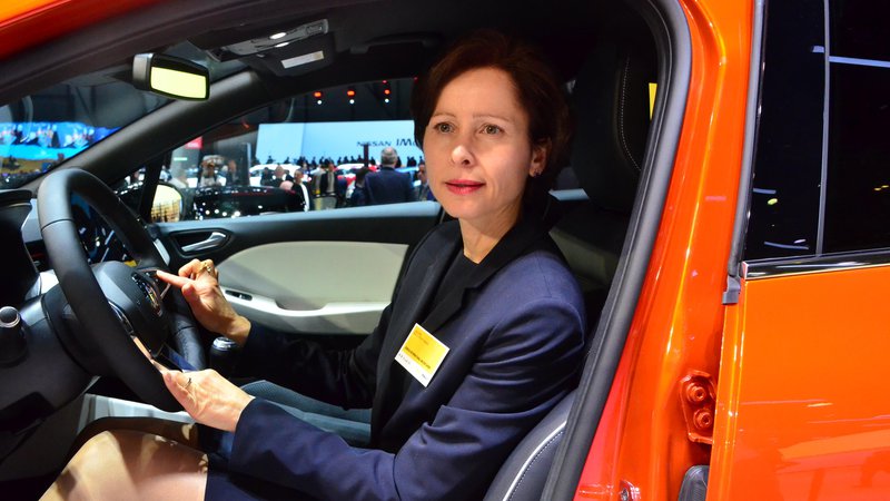 Fotografija: Dr. Jelka Kurnik, produktni vodja pete generacije renaulta clia. FOTO: Gašper Boncelj