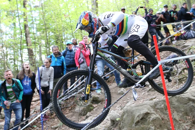 Loic Bruni se je veselil zmage na Pohorju. FOTO: Tomi Lombar/Delo