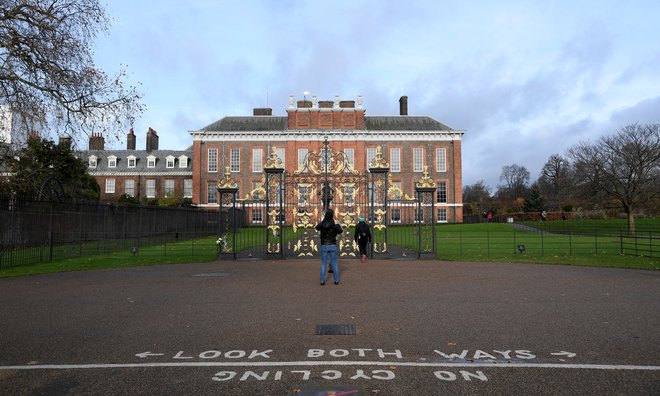 Harry se je pred rojstvom otroka končno preselil na svoje, iz londonske Kensingtonske palače.FOTO: Reuters