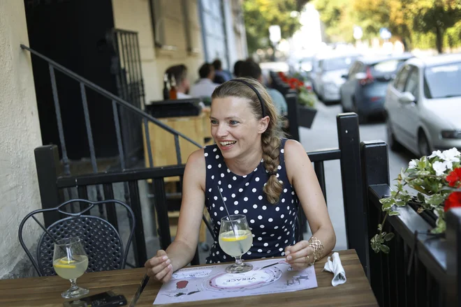 Barbara Zimic je nova dopisnica iz Nemčije. Ko je v domovini, jo je mogoče srečati v kateri od picerij Verace, ki sta jih odprla s soprogom Srečkom. FOTO: Leon Vidic