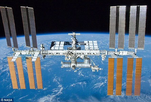 Na postaji imajo tokrat težave z elektriko. FOTO: Nasa