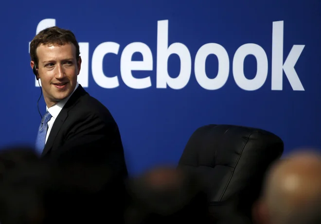 Družbeno omrežje Facebook bi lahko imelo do leta 2100 glede na trenutno rast 4,9 milijarde mrtvih uporabnikov. FOTO: Reuters