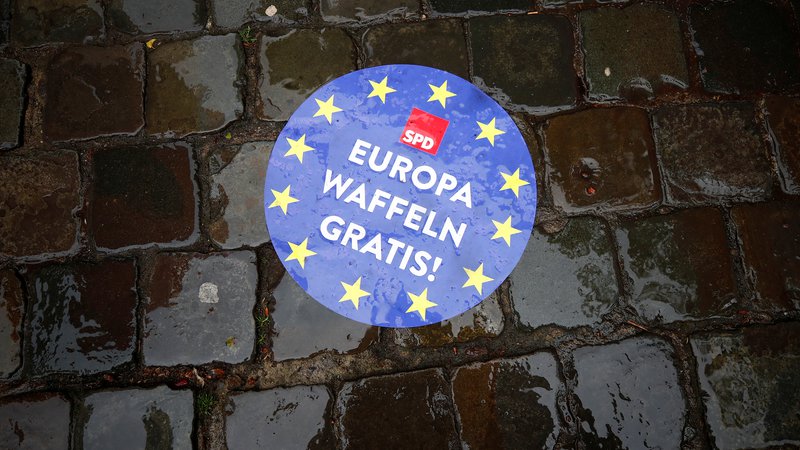 Fotografija: Osmerico evropskih poslancev bomo volili 26. maja. FOTO: Wolfgang Rattay/Reuters