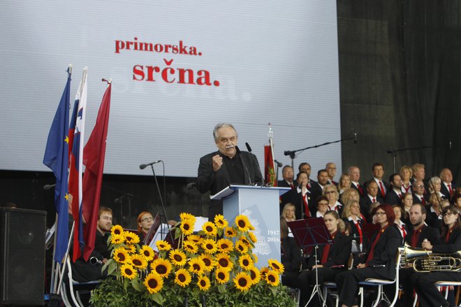 Proslava ob dnevu priključitev primorske k matični domovini v Postojni 17. septembra 2016. Slavnostni govornik je bil dr. Matjaž Kmecl. FOTO Leon Vidic