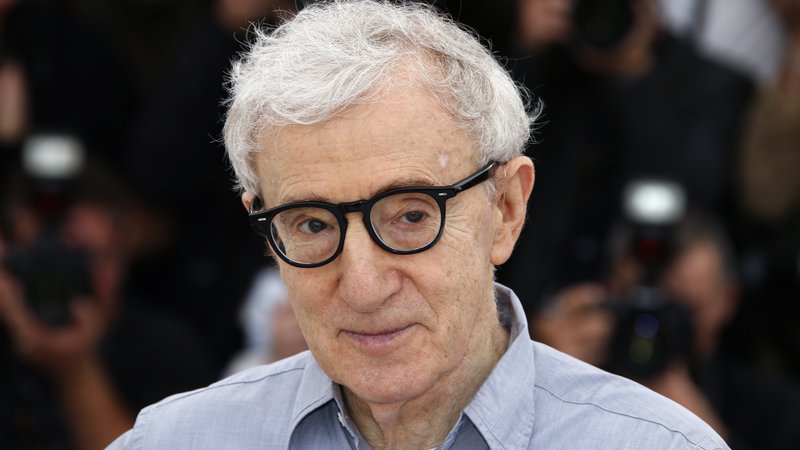 Fotografija: Woody Allen je večkrat zanikal, da je v devetdesetih letih zlorabil deklico. FOTO: Eric Gaillard/Reuters