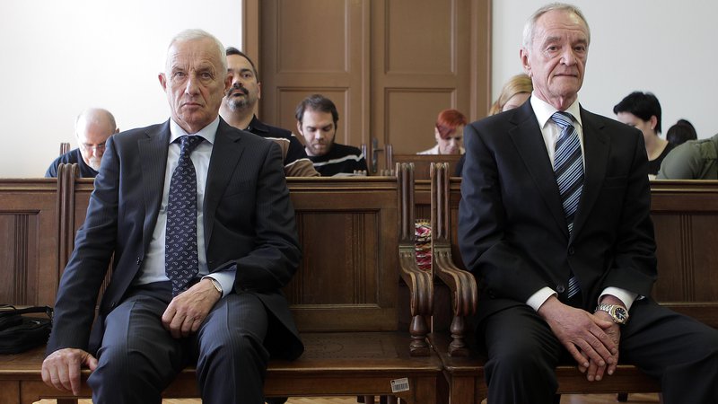 Fotografija: Peter Zupan in Jure Cekuta sta bila obsojena na zaporni in denarni kazni. FOTO: Ljubo Vukelič/Delo