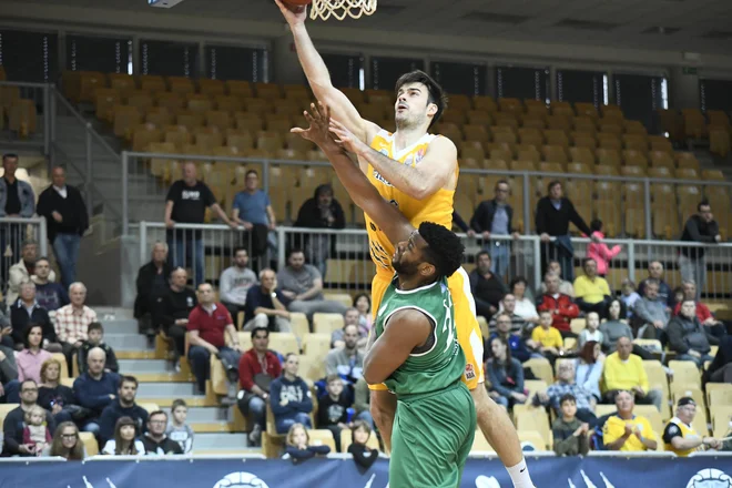 Marjan Čakarun bo tudi v polfinalu DP prvi adut Koprčanov. FOTO: Sixt Primorska/Žiga Mikeli