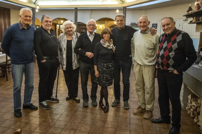 V 60 letih od njihove mature sta se svet in Slovenija spremenila do nerazpoznavnosti, pravi zadnja generacija maturantov ljubljanske Realke. Foto Voranc Vogel