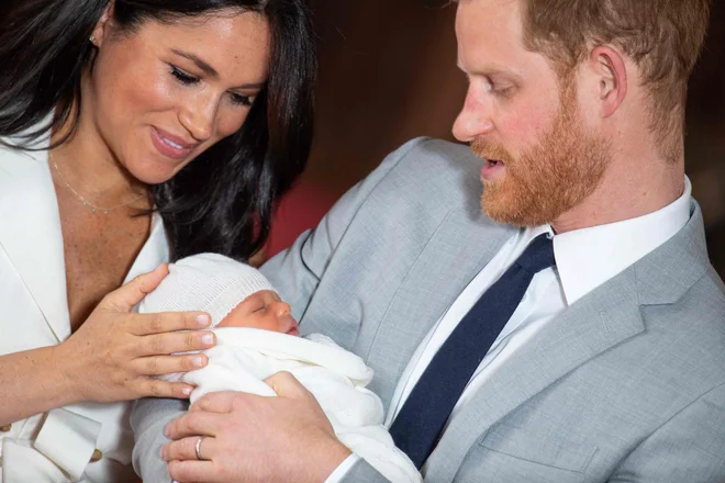 Meghan in Harry ter njun Archie Foto AFP
