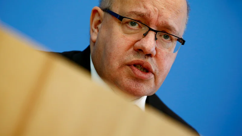 Fotografija: Nemški minister Peter Altmaier bo moral napisati novo industrijsko politiko za nemško industrijo. Foto Reuters