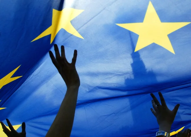 &raquo;EU nam pri teh rabotah nikoli ne pomaga, še dodatno jih otežuje.&laquo; Foto Reuters