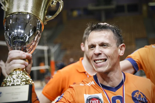 Matija Pleško je v kratki trenerski karieri osvojil že dve lovoriki. FOTO: Uroš Hočevar/Delo