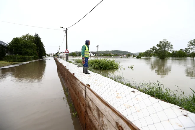 Hrvaško mesto Turanj. FOTO: Antonio Bronic/Reuters
