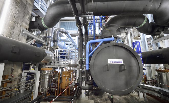 Toplotna črpalka uporablja hladilno vodo termoelektrarne in vodo Donave. FOTO: Johannes Zinner/Wien energie