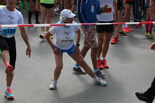 Sedaj 85-letna Kazimira Lužnik je bila na Maratonu treh src tudi leta 2017. FOTO: Jože Pojbič/Delo