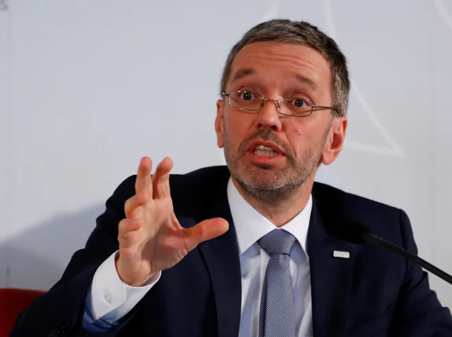 Danes je bil glavni &raquo;zvezdnik&laquo; političnih dogajanj svobodnjaški notranji minister Herbert Kickl.&nbsp;<br />
FOTO: Reuters