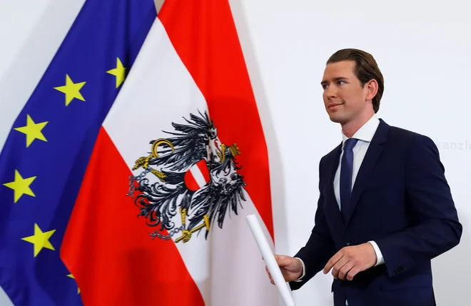 Mladi kancler Sebastian Kurz je bil doslej vzpenjajoča se zvezda v EPP. FOTO: Leonhard Foeger/Reuters