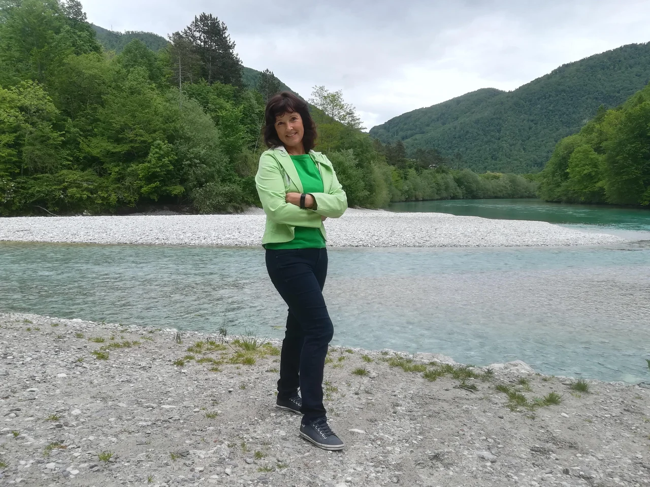 Fotografija: Zalka Uršič poudarja, da gre vsak otrok svojo pot, zato je potrebna individualna obravnava. FOTO Mojca Boštele