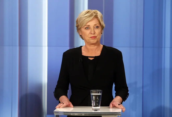 "Delujem in trošim transparentno. Na eksotična potovanja, ki niso povezana z delom poslanke EU, ne hodim," pravi Romana Tomc, SDS