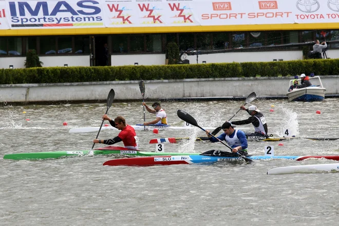 Vid Debeljak ni bil zadovoljen s svojim veslanjem, čeprav se je uvrstil v polfinale. FOTO: KZS