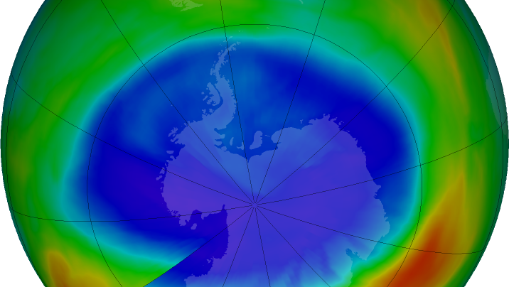 Fotografija: Ozonska luknja še ni povsem zaceljena. FOTO: Nasa