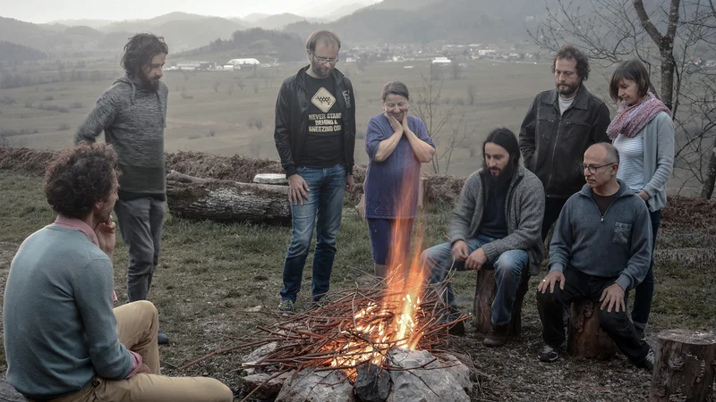 Fotografija: Zasedba Bakalina Velika ima izviren zvočni pristop.
Foto: Samo Kutin