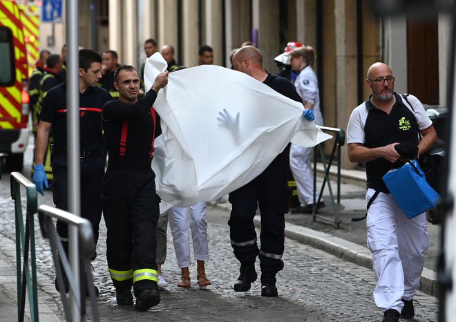 Preiskavo je prevzel protiteroristični oddelek pariškega tožilstva. FOTO: Philippe Desmazes/Afp