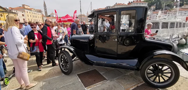 Ford s prvega tekočega traku. Foto Boris Šuligoj