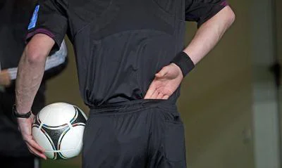Nogometni sodniki v ljubljanskih Stoicah 30.marca 2013