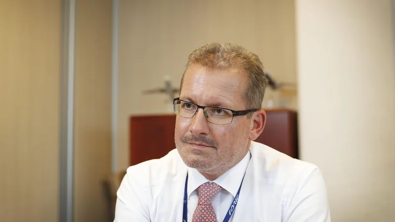 Fotografija: Glavni izvršni direktor Adrie Airways Holger Kowarsch (na fotografiji) se je prejšnji teden sestal s predsednikom vlade Marjanom Šarcem. FOTO: Leon Vidic/Delo