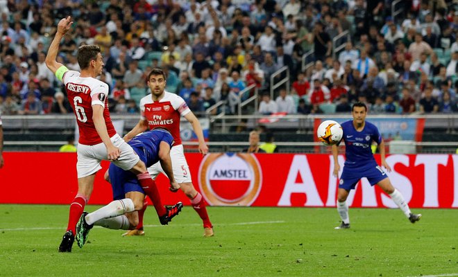 Francoski napadalec Olivier Giroud je v zbirko svojih velikih uspehov dodal kar dva: naslov prvaka v EL in prvega strelca z 11 goli. FOTO: Reuters