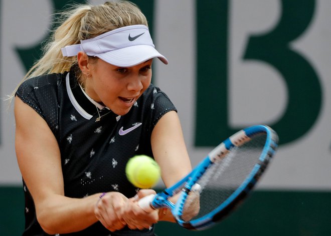 Amanda Anisimova je ena dveh sedemnajstletnic v 3. kolu Roland-Garrosa. FOTO: AFP