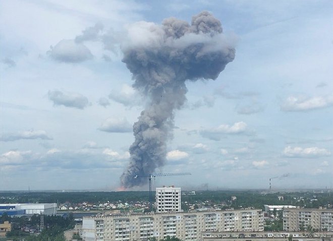 Industrijske nesreče v Rusiji niso redkost, večinoma pa se zgodijo zaradi neupoštevanja varnostnih standardov. FOTO: Reuters