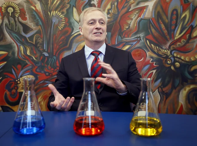 Slovenska znanstvena fundacija je imela srečo, da je bila ustanovljena že v prvih letih delovanja nove države Slovenije, takrat je bil velik interes za ureditev področja znanosti, pravi dr. Edvard Kobal. Foto Roman Šipić