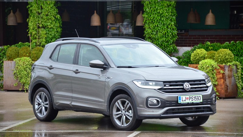 Fotografija: Volkswagen T-cross je odgovor nemške znamke na aktualni trend – manjše križance.