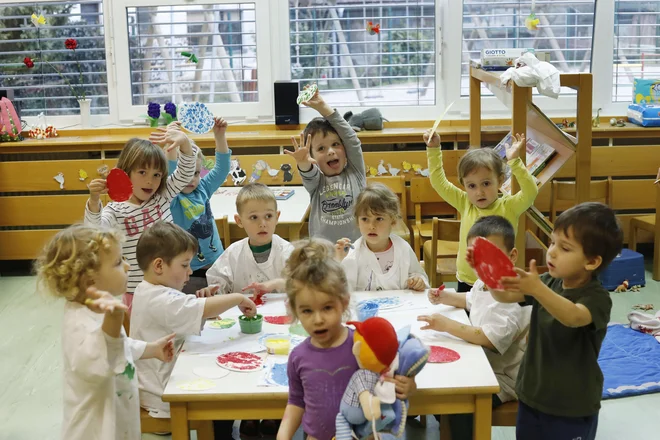 Kakor so poudarili na MO Ljubljana, zanimanje za zasebne vrtce upada, ker tudi javni vrtci zagotavljajo izjemno kakovosten program, poleg tega se širi njihova mreža. Foto Leon Vidic