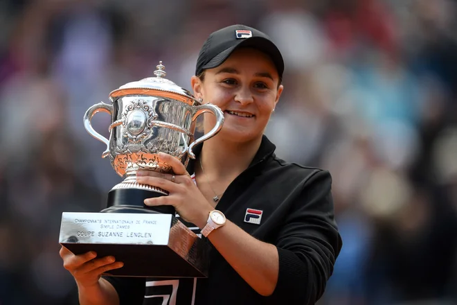 Avstralija ima po 46 letih spet zmagovalko Roland-Garrosa. To je Ashleigh Barty. FOTO: AFP
