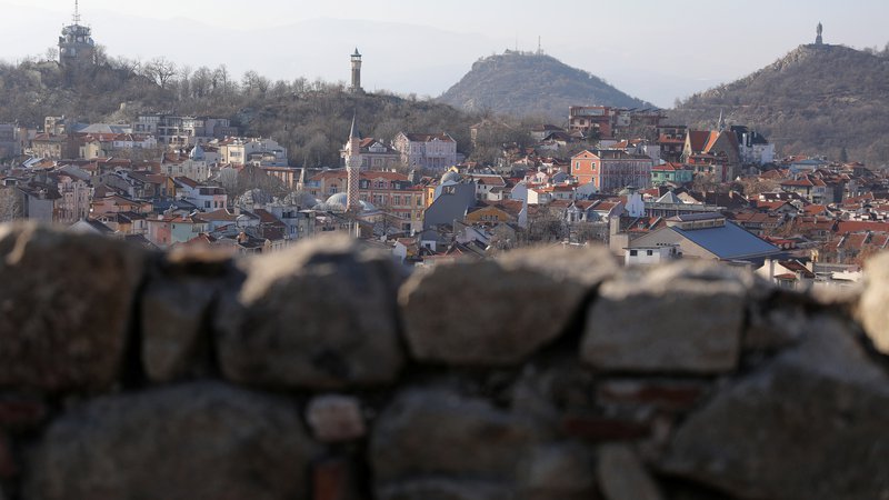 Fotografija: Stari del mesta Plovdiv, ki je letos razglašen za evropsko prestolnico kulture. FOTO: Stoyan Nenov Reuters