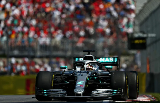 Lewis Hamilton se je veselil 78. zmage v karieri. FOTO: AFP
