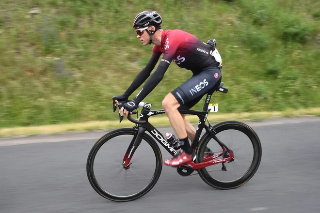 Chris Froome je kar osem ur preživel na operacijski mizi, a na srečo ne njegovo življenje ne nadaljevanje kariere nista ogrožena. FOTO: Anne-christine Poujoulat/AFP