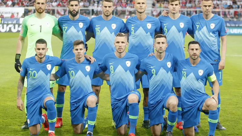 Fotografija: Slovenska reprezentanca je v minulem ciklusu izgubila z Avstrijo, nato pa se znesla nad Latvijo v Rigi. FOTO: Foto Roman Šipić/Delo